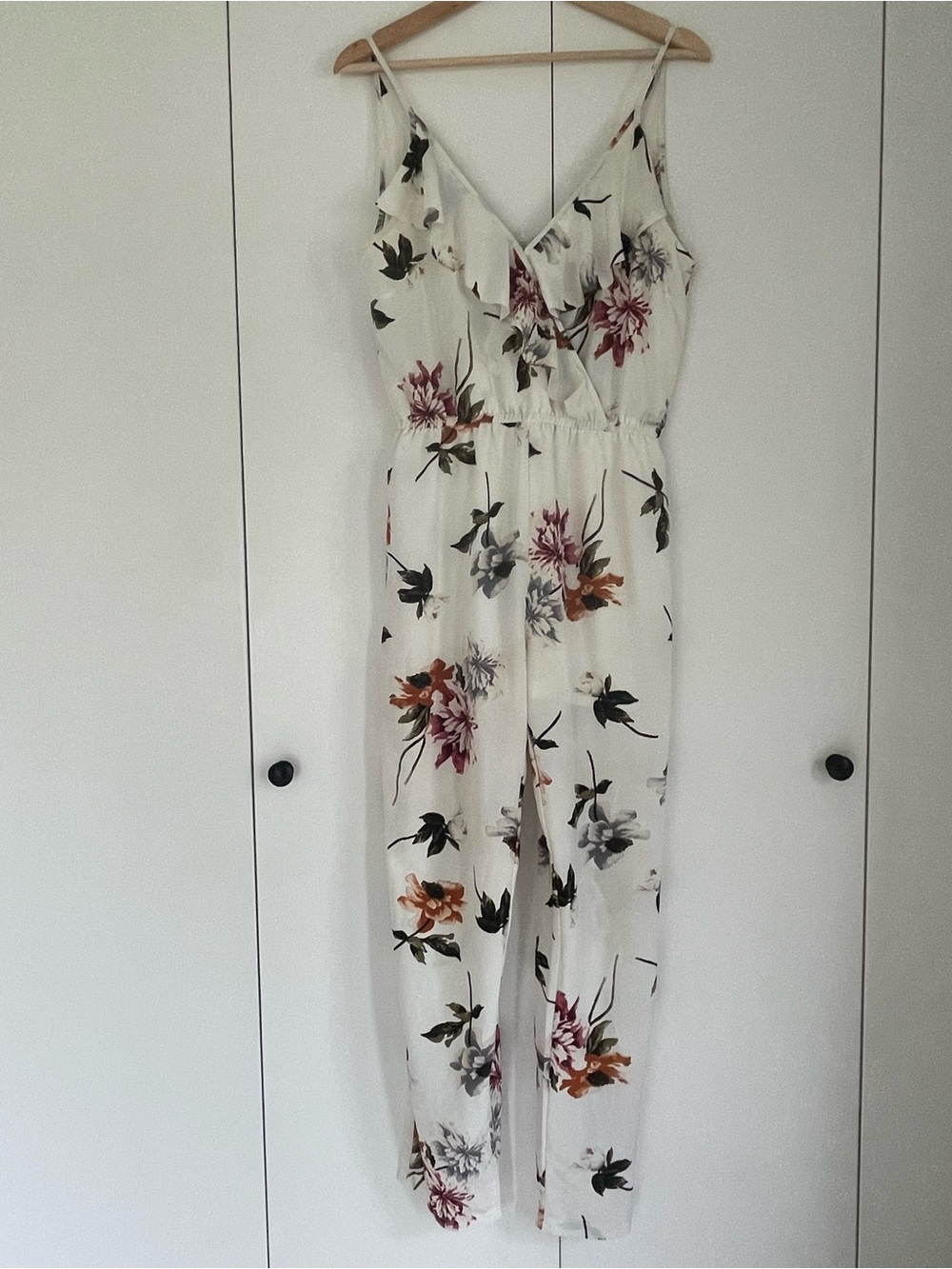 IVIVI Cream Floral Ruffle-Trim Wrap Jumpsuit
